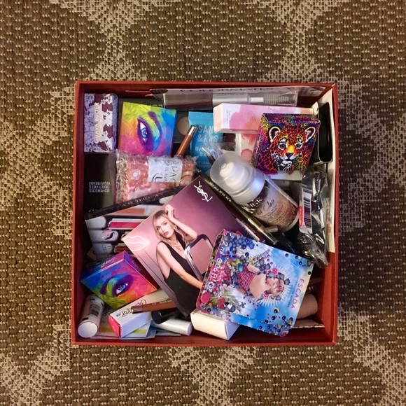 IPSY MYSTERY MAKEUP BAG 💄🎀💋 - Picture 5 of 5